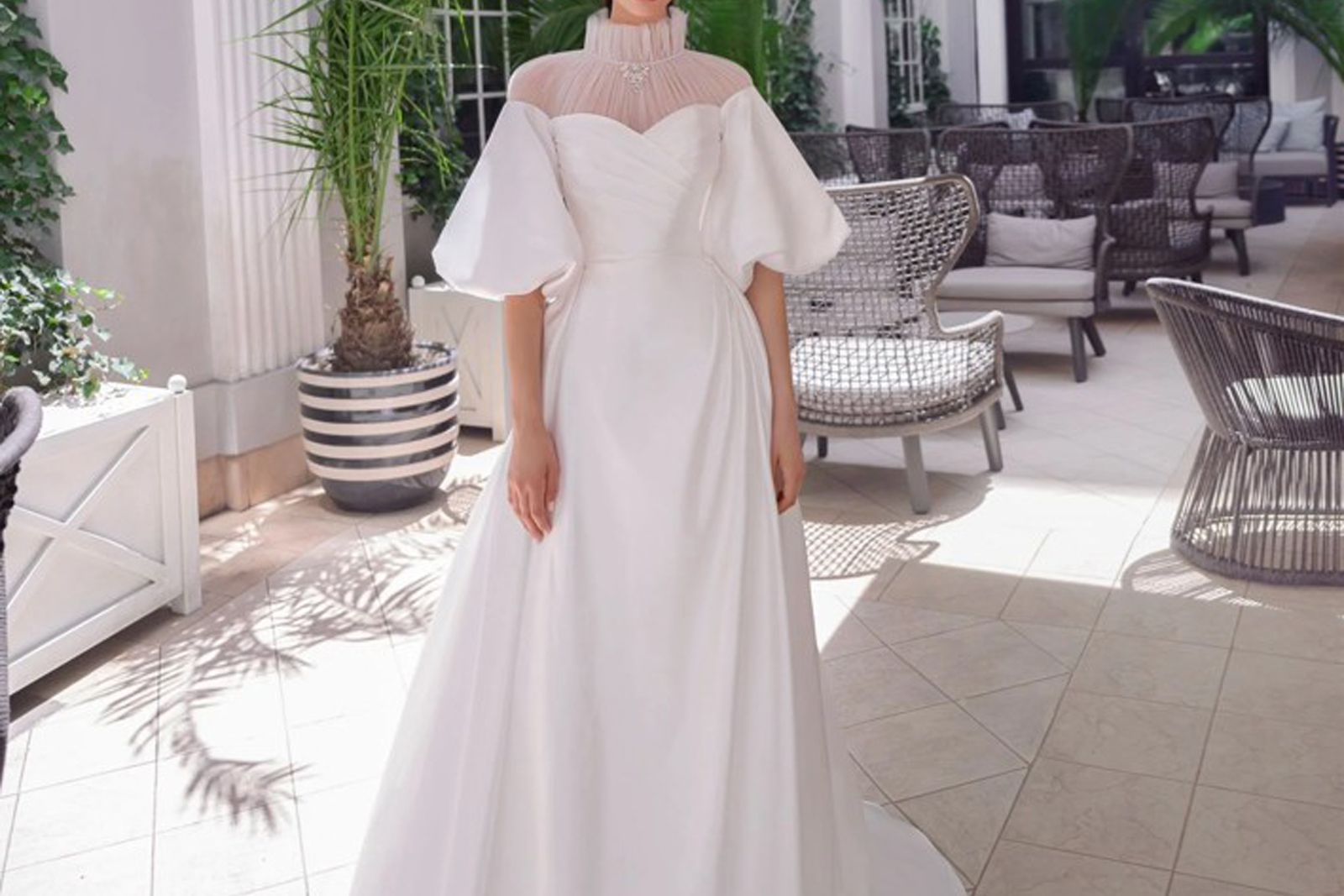 Detalle del tejido de seda en un vestido de novia